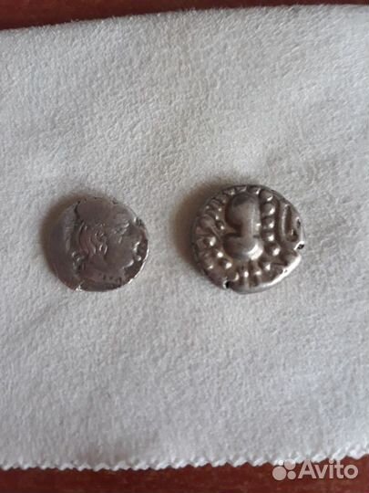 Серебряные.старинные монеты индии.из раскопок