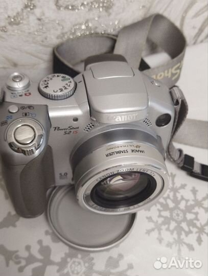 Компактный фотоаппарат canon