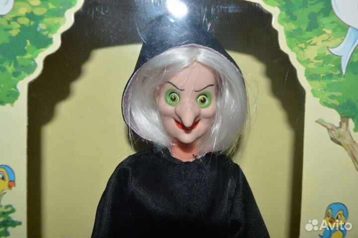 Старуха (Злая королева) из Белоснежки Дисней Bikin