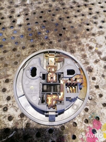 Плафон салонный Ssang Yong Kyron M200XDi