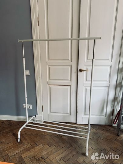 Вешалка для одежды на колесиках IKEA