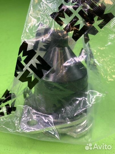 Розетка 24/7 алюм. (осн) соед. резьбовое. M7331002