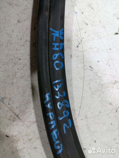 Уплотнитель жабо (Geely Coolray)