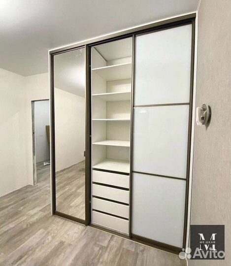 Шкаф купе стильный