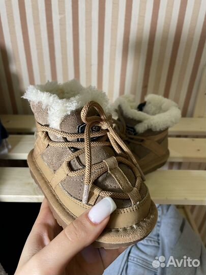 Ботинки ugg детские 23