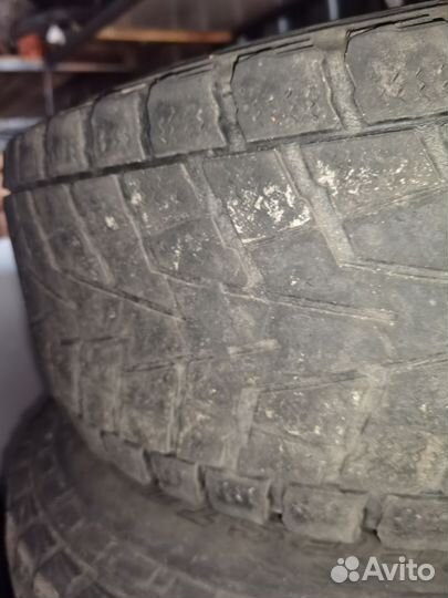 Диски Toyota R16 на зиме Bridgestone