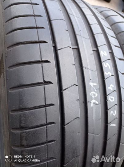 Pirelli P Zero PZ4 255/40 R21