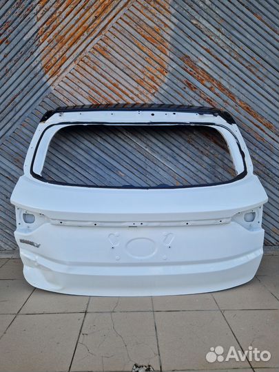 Крышка багажника geely coolray