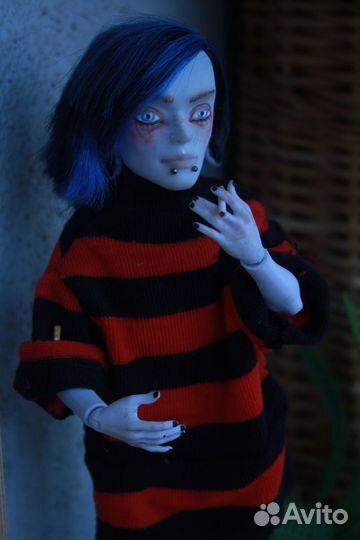 Монстер хай ооак парень из 2007го