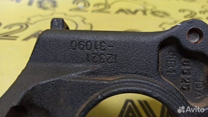 Кронштейн подвесного подшипника Toyota Harrier