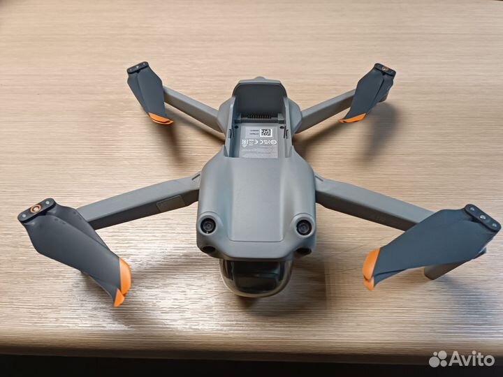 Квадрокоптер дрон DJi Mavic Air 2s fly more combo