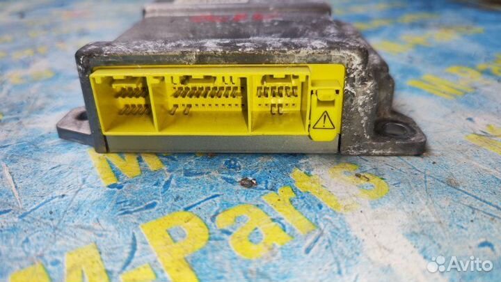 Блок управления airbag Mazda Mpv lwew FS-DE 2001