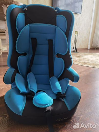 Детское автомобильное кресло