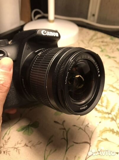 Зеркальный фотоаппарат Canon eos 1200 Kit