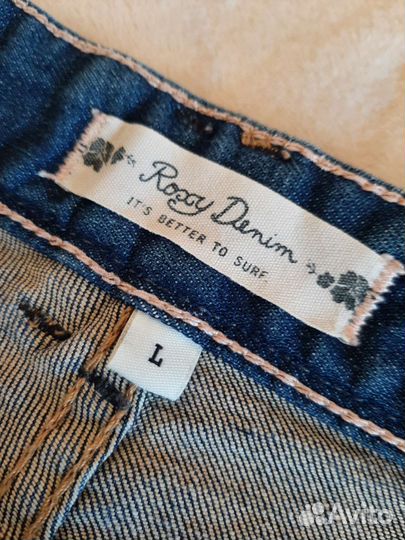 Шорты джинсовые Roxy