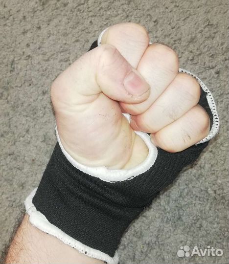 Перчатки для единоборств Cliff