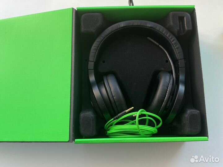 Игровые наушники Razer Kraken Essential