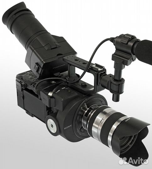 Sony FS700 EK Kit black 18-200mm