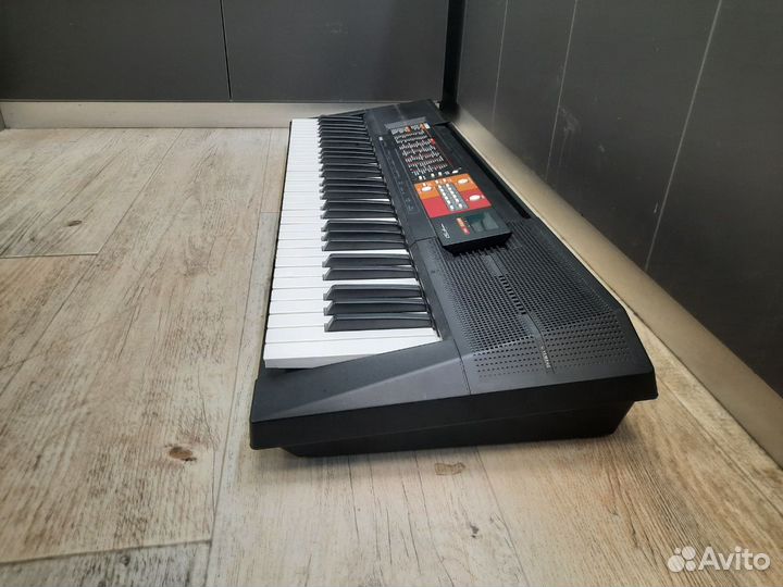 Синтезатор yamaha PSR-F51