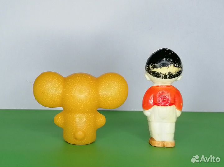 Солдатики, игрушки СССР. Чебурашка и чел