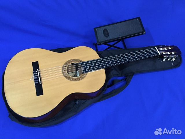 Гитара Hohner HC-06+чехол+нов. струны+подставка
