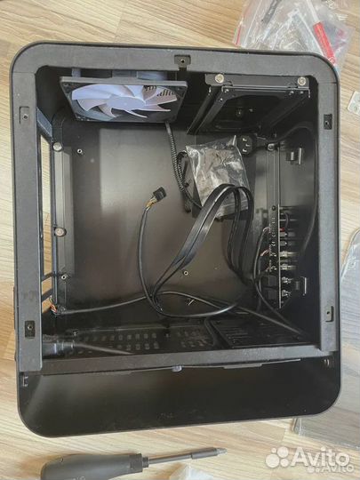 Корпус Jonsbo UMX1W Mini-ITX 16.5l