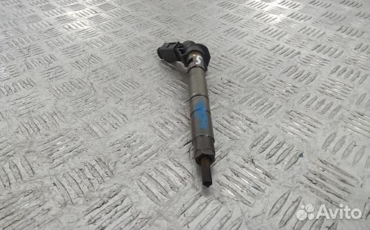 Форсунка дизельная audi Q7 (BAD14AL05)