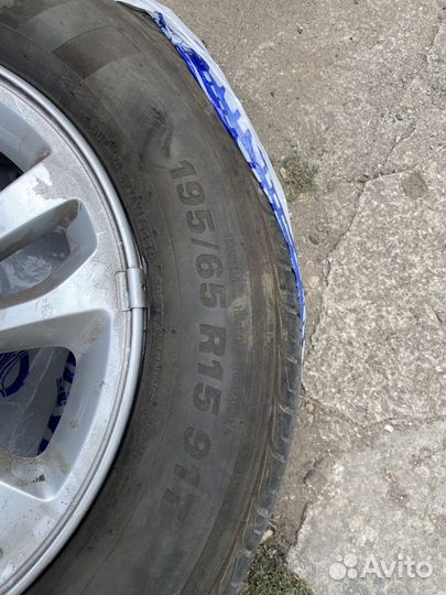 Оригиналые диски кia с резиной