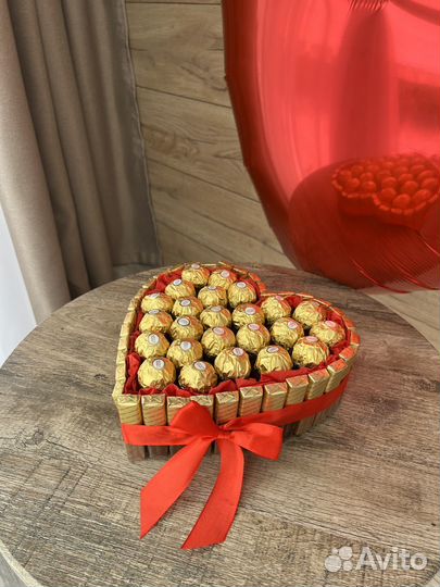 Торт из конфет