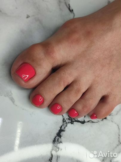 Маникюр, педикюр