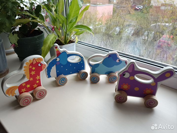 Игрушки деревяшки каталки