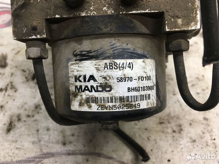 Блок ABS Kia Rio 1