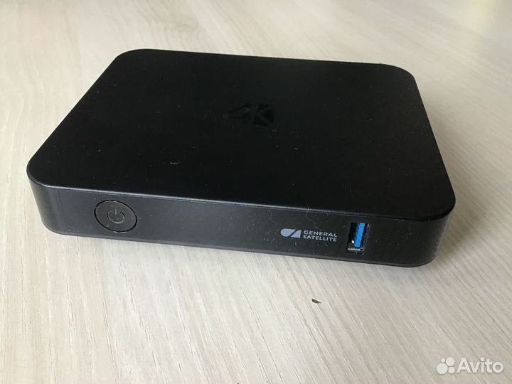 Ресивер триколор GS C593