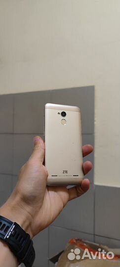 ZTE Blade V7, 2/16 ГБ