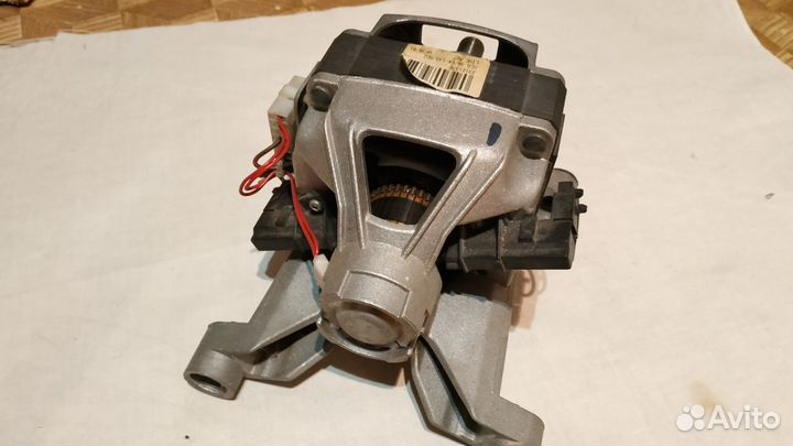 Электромотор от стиральной машины Indesit