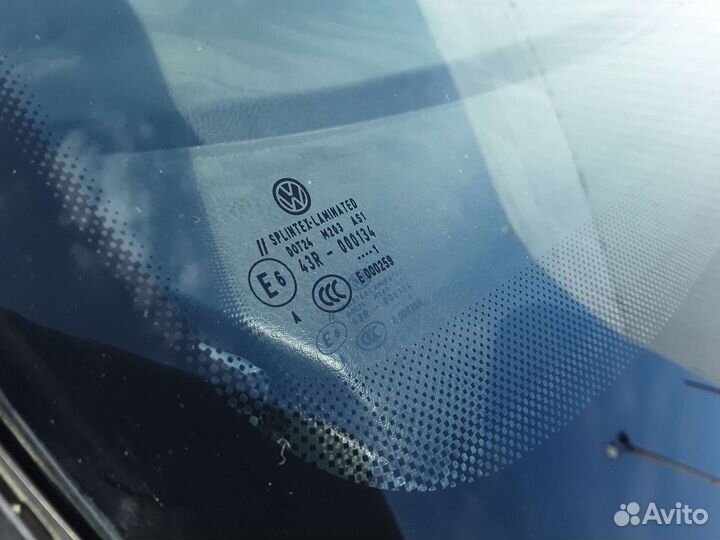 Стекло лобовое Фольксваген Пассат в 7
