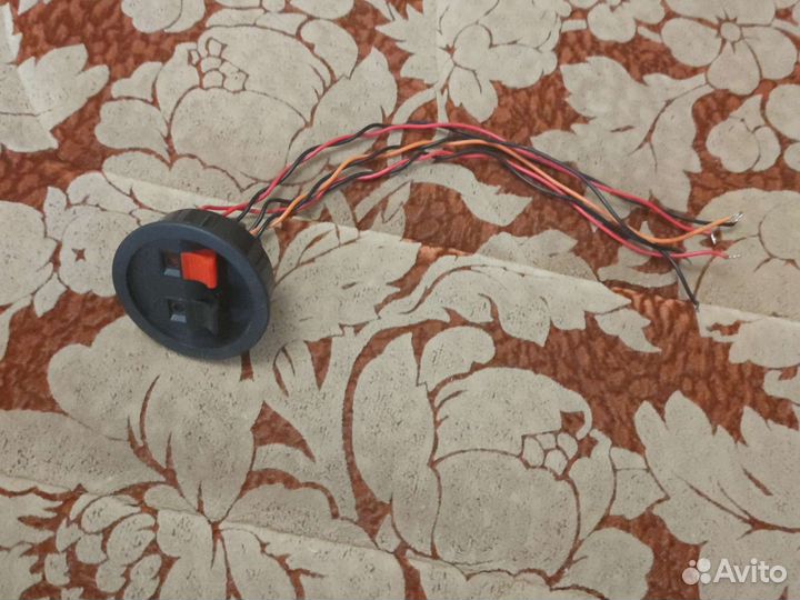 Терминал, разъем для акустических систем