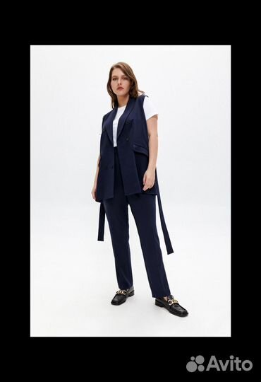 Трикотажный жилет с поясом