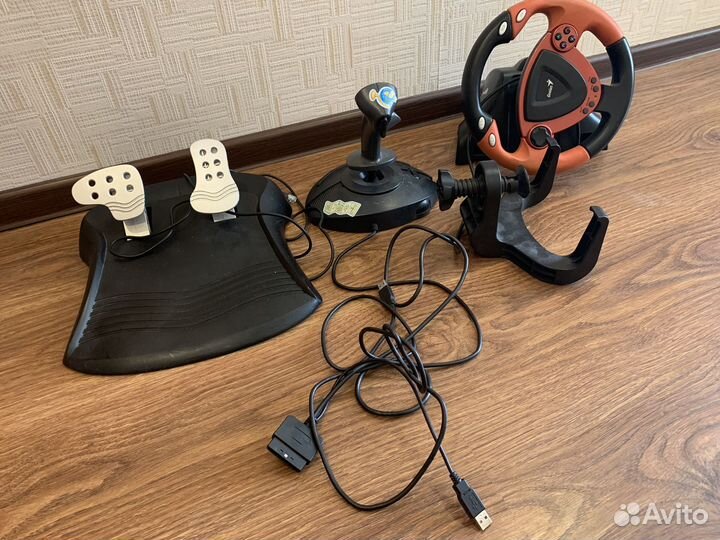 Руль, педали, джостик