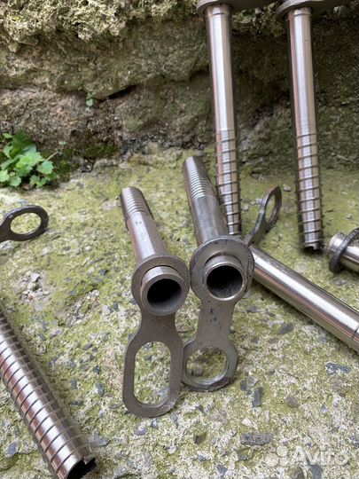 Ввертыш, ледобур, титан