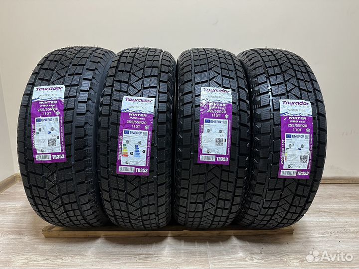 Tourador Winter Pro TSS1 255/55 R20 106V