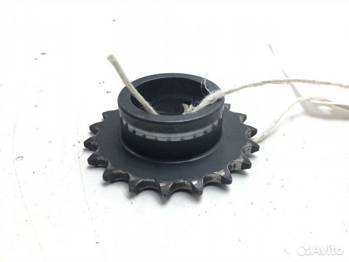 Шестерня привода масляного насоса Renault Megane