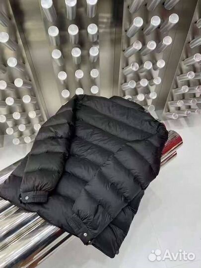 Moncler пуховик