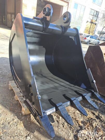 Зуб ковш экскаватора квик-каплер