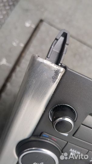 Консоль салона Land Rover Range Rover Evoque