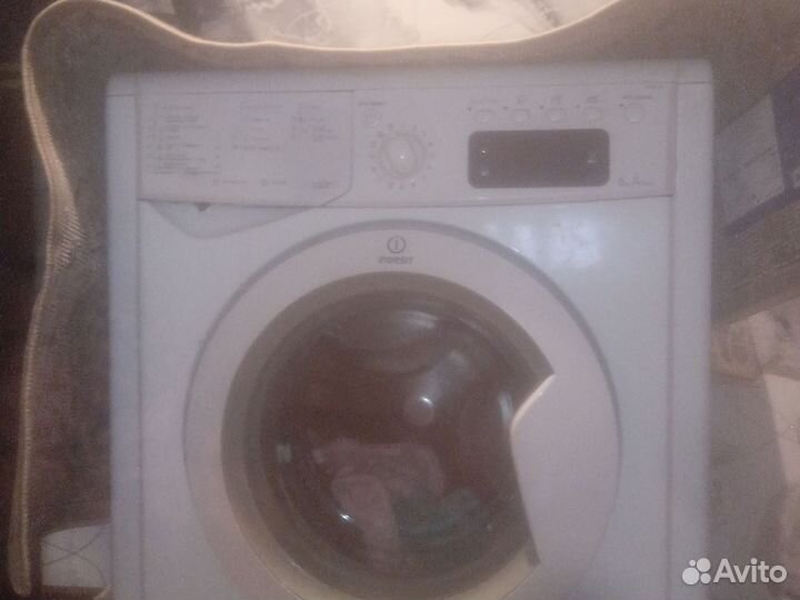 Стиральная машина indesit