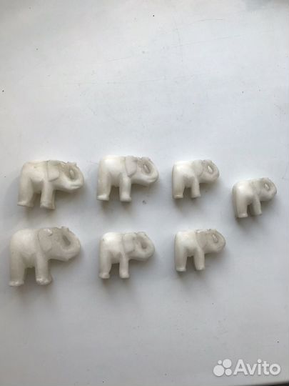 Набор 7 слоников. Камень