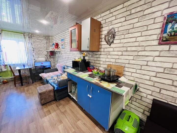 Дом 100 м² на участке 5 сот.