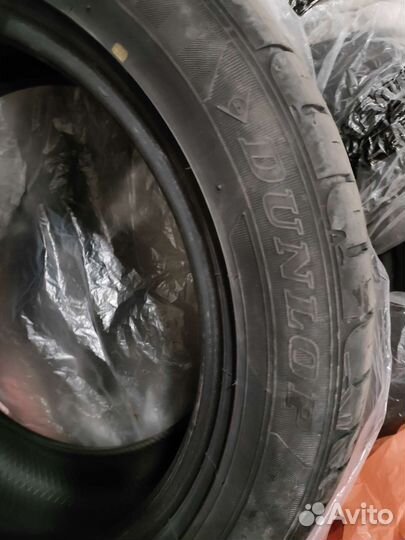 Dunlop Enasave EC300+ 215/55 R17