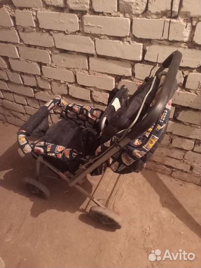 Детская коляска сильно б/у